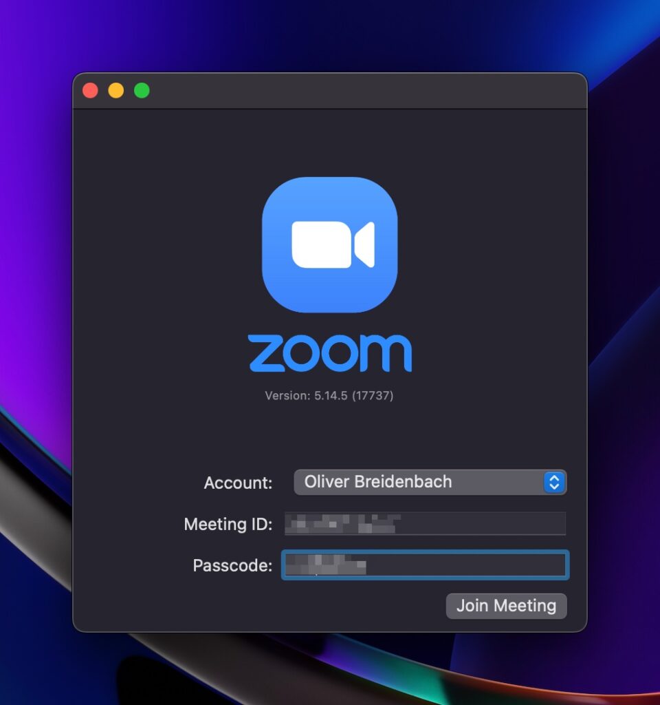 输入 Zoom 会议 ID 和密码